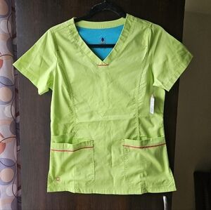 NWT Bright Green V-Neck Scrub Top